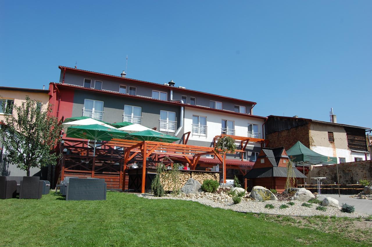 Hotel Menhard المظهر الخارجي الصورة